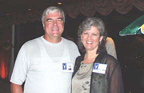Don-&-Peggy.jpg (52062 bytes)